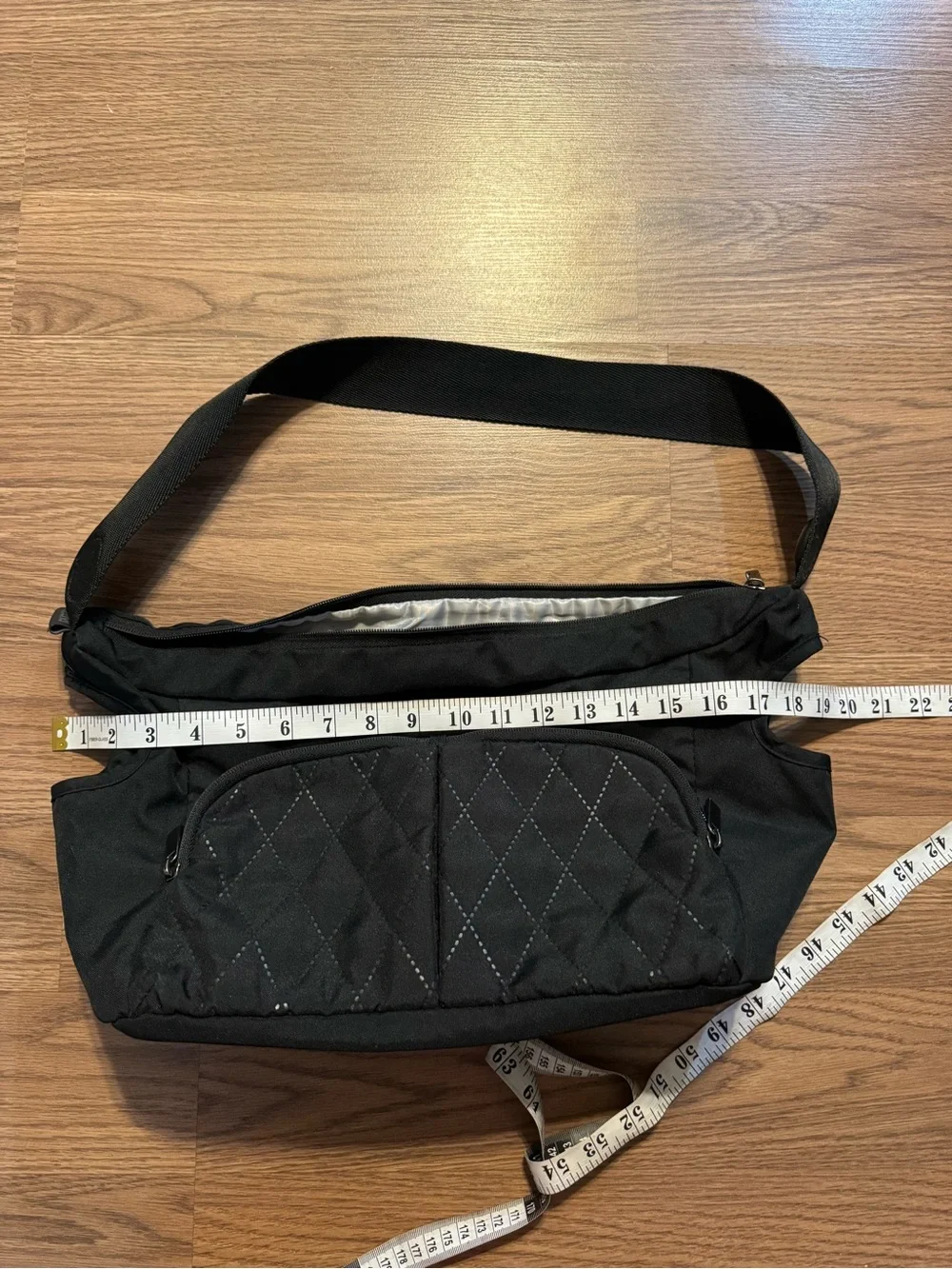 Doona Quilted Black Essentials Bag READ DESCRIPTION